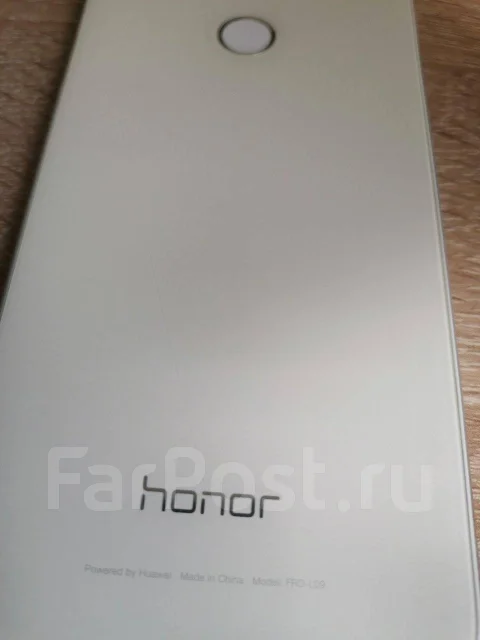 Honor 8. �/�, �����, 3G, 4G LTE, Dual-SIM, NFC ����