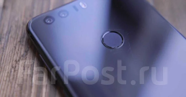 Honor 8. �/�, ������, 3G, 4G LTE, Dual-SIM, NFC ����