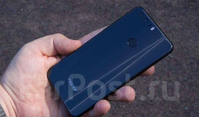 Honor 8. �/�, ������, 3G, 4G LTE, Dual-SIM, NFC ����