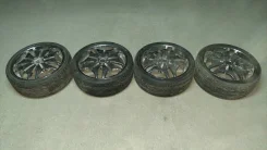 Zenetti. 8.5x20", 5x114.3, ET40 ����