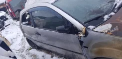 Ford Fiesta ����