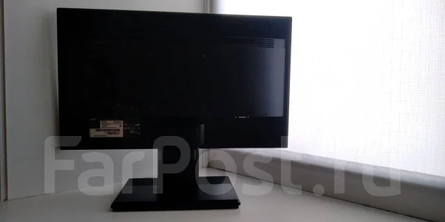 Acer. 19.5" ����