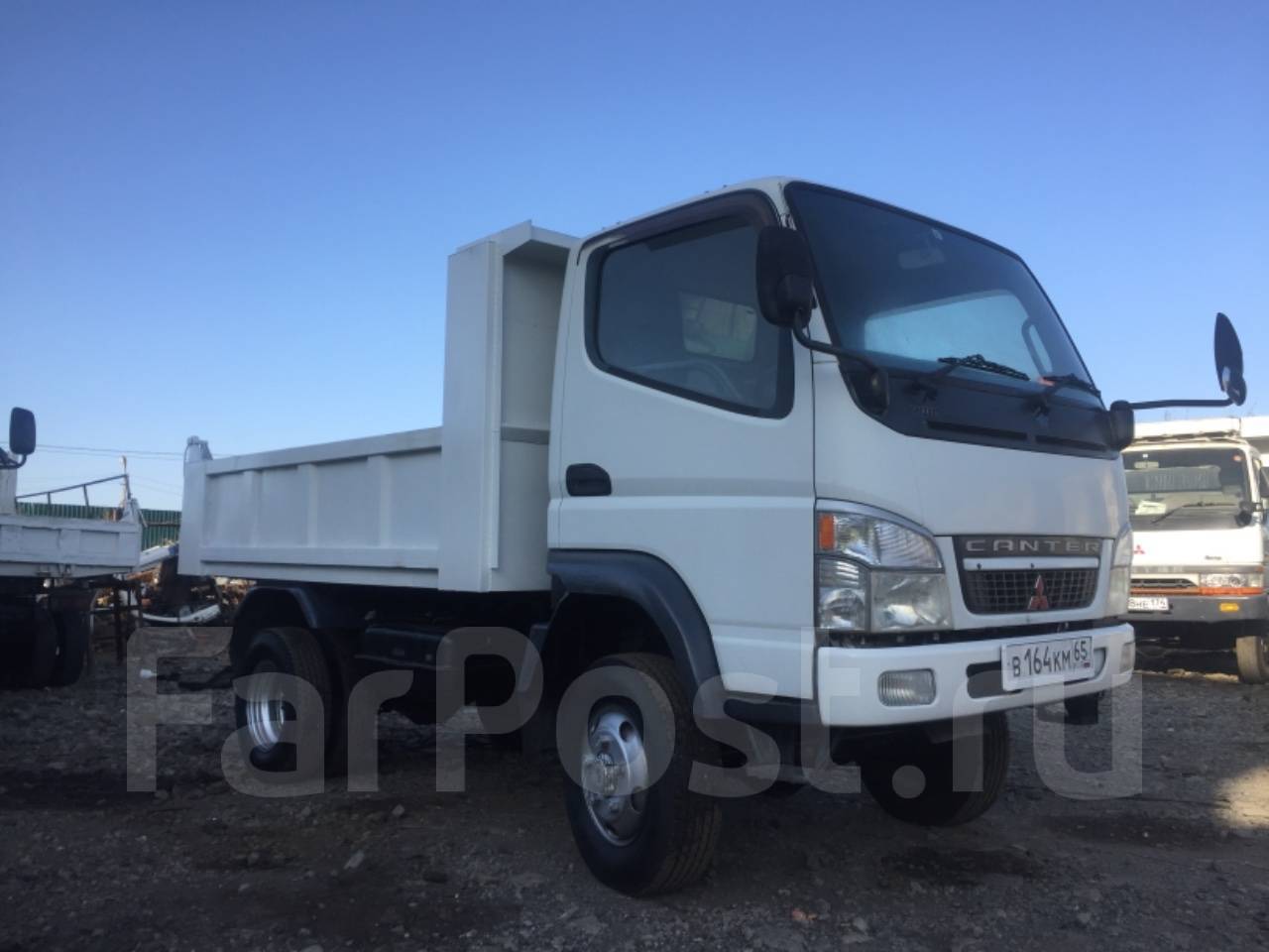 Мицубиси фусо самосвал. Toyota dyna 4wd двухкабинник. Тойота хайс грузовик 4вд. Дром владивосток грузовики 4вд. Toyoace 4wd мостовой.