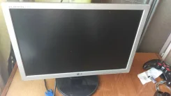 LG. 19" ����