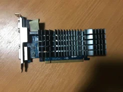 GeForce 210 ����