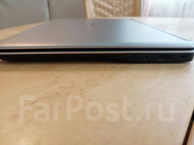 Dell Latitude E7440. 14", ��� 8 ��, ���� 256���, WiFi: 1, Bluetooth: 1 ����