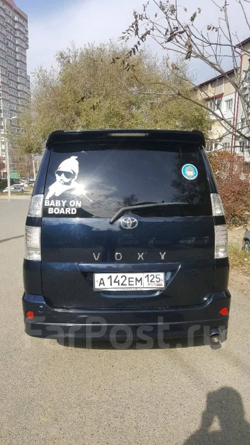 Toyota Voxy. �������, ��������, 2.0 (155��.�.), ������, 199 620����. �� ����