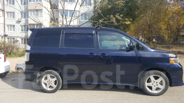 Toyota Voxy. �������, ��������, 2.0 (155��.�.), ������, 199 620����. �� ����