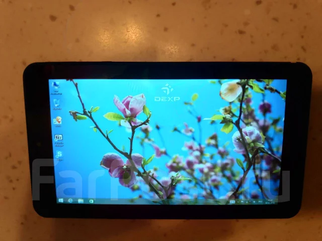 DEXP Ursus 7W ����