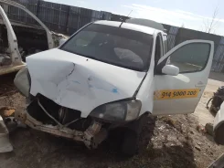 Daihatsu YRV ����