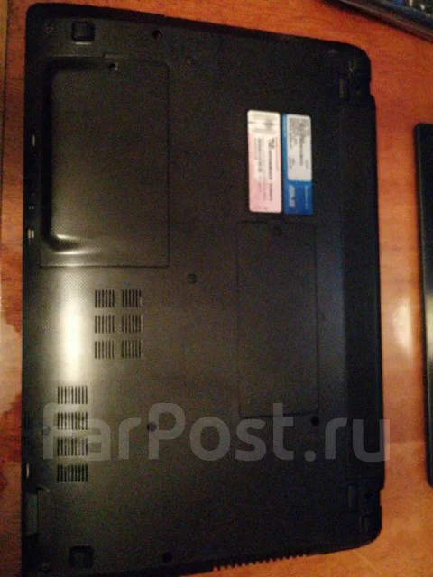 Asus X53U. 15.6", 1,5����, ��� 2048 ��, ���� 320���, WiFi: 1, ����������� �� 2��. ����
