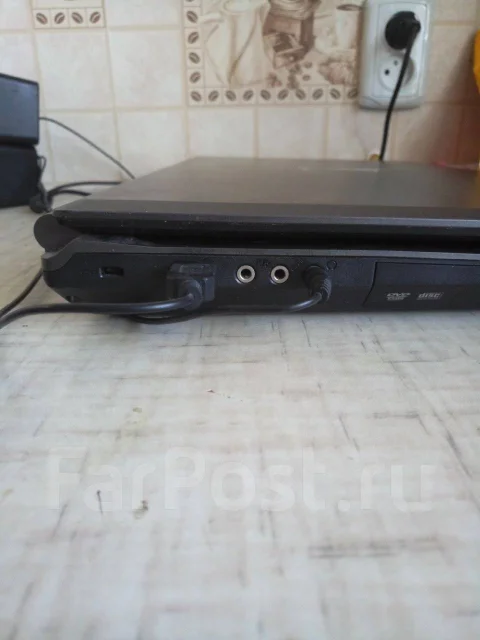 V-lazer. 17", 2,4����, ��� 8 ��, ���� 1 000���, WiFi: 1, Bluetooth: 1, ����������� �� 3��. ����