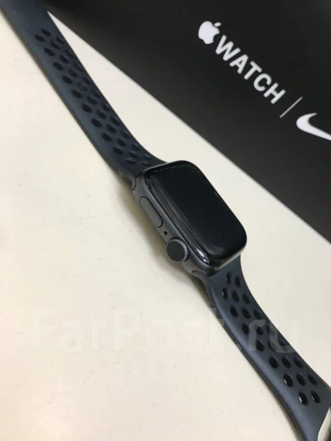 Apple Watch Series 4 Nike+ ����