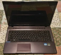 Lenovo IdeaPad Z570. 15.6", 2,4����, ��� 6 ��, ���� 750���, WiFi, Bluetooth, ����������� �� 3��.