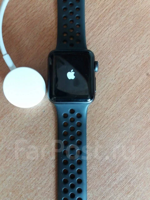 Apple Watch Series 3 Nike+ ����