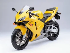 Honda CBR 600RR ����