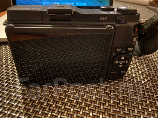 Canon PowerShot G1 X Mark II. 10 - 14.9 ��, ���: 5� ����