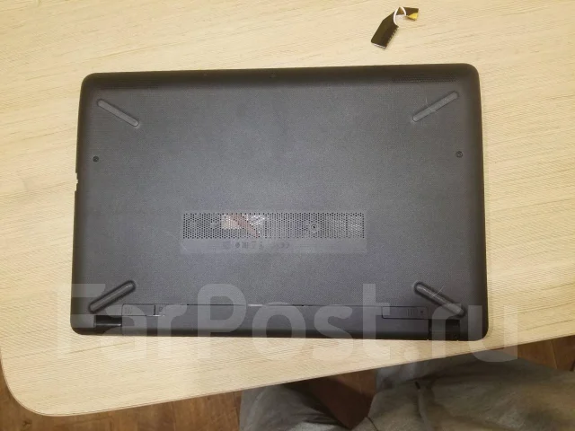 HP 15-bw661ur. 15.6", ���� 1 000���, WiFi: 1, ����������� �� 3��. ����
