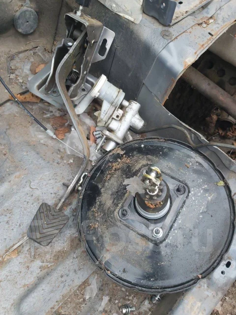 Mitsubishi L200 ����