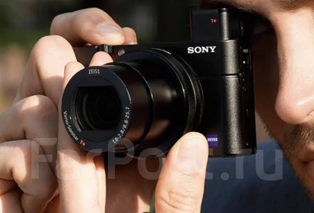 Sony Cyber-shot DSC-RX100 III ����