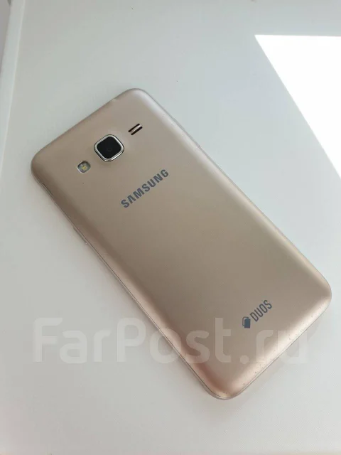 Samsung Galaxy J3. �/�, ������� ����