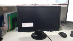 Acer. 18.5"