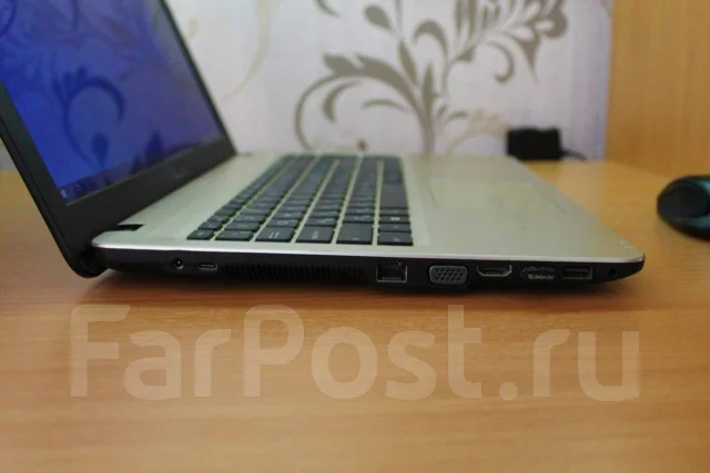 Asus VivoBook X540LJ. 15.6", 1,7����, ��� 8 ��, ���� 500���, WiFi: 1, Bluetooth: 1, ����������� �� 6��. ����