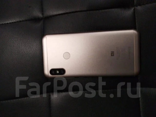Xiaomi Mi A2 Lite. �/�, �������, 3G, 4G LTE, Dual-SIM ����