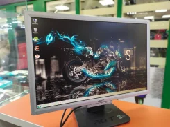 Acer. 22"