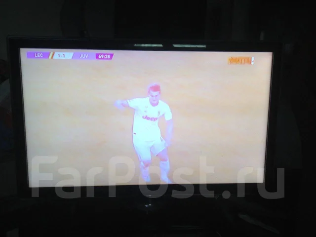 Samsung UE32D4000. LED ����