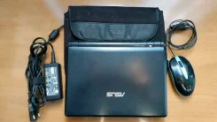Asus Eee PC 900. 8.9", 900����, ��� 1024 ��, ���� 12���, WiFi: 1, ����������� �� 1��. ����