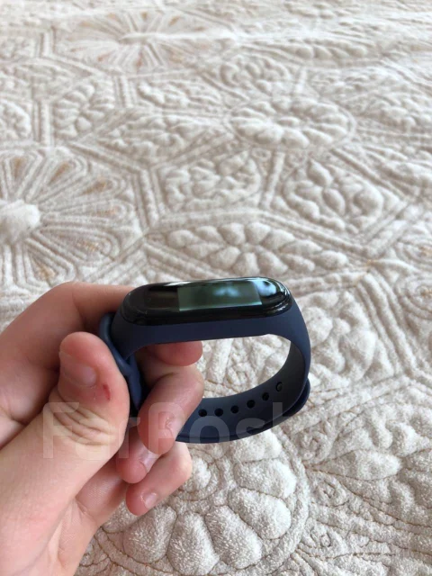 Xiaomi Mi Band 4. GPS, IP68 ����