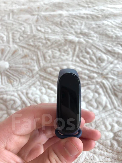 Xiaomi Mi Band 4. GPS, IP68 ����