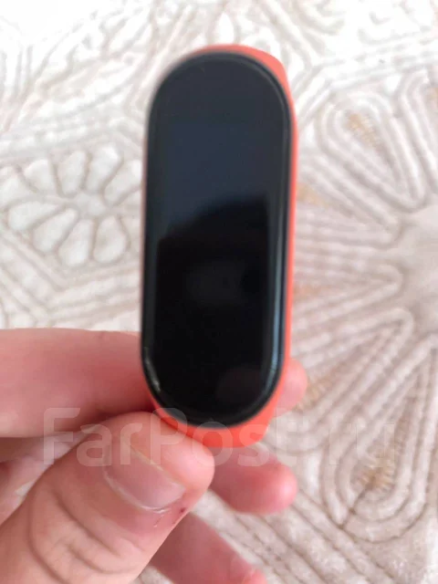 Xiaomi Mi Band 4. GPS, IP68 ����