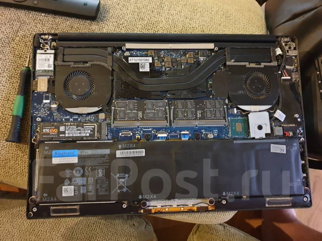 Dell XPS 15 9560. 15.6", 3,5����, ��� 32 ��, ���� 1 128���, WiFi: 1, Bluetooth: 1, ����������� �� 9��. ����