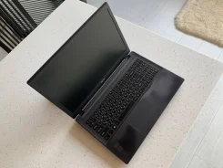DEXP Atlas H115. 15.6", 2,4����, ��� 4 ��, ���� 500���, WiFi: 1, Bluetooth: 1, ����������� �� 4��. ����