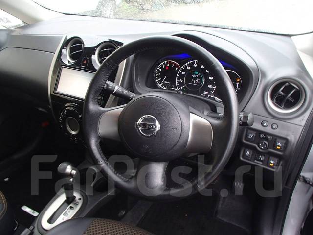 nissan note 2012