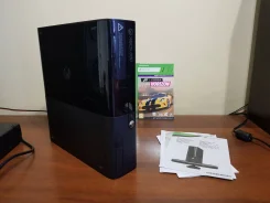 Microsoft Xbox 360 E ����