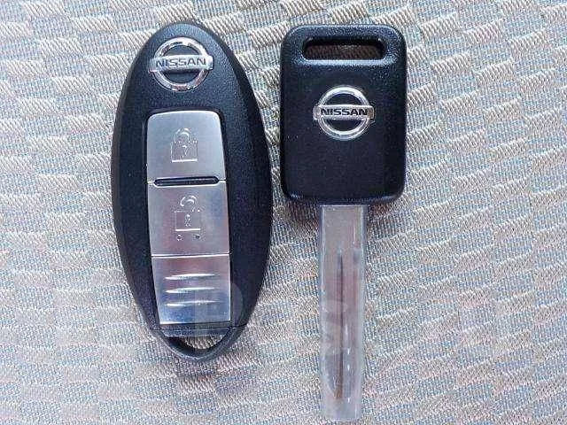 Nissan Tiida. �������, 4wd, 1.5, ������, �/�, ��� ���. ��� ����� �� ������������ ����