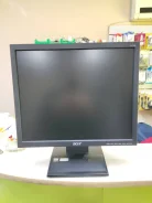 Acer. 17" ����