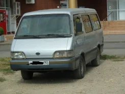 Kia Besta. 2.2 ����