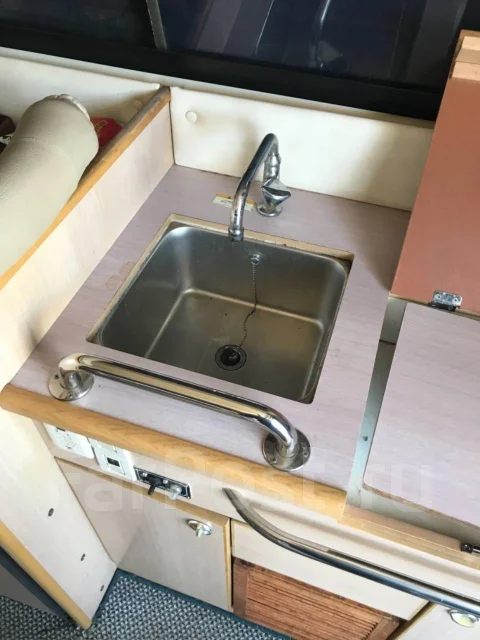 Yamaha CR-27. 2003 ���, ����� 12��., ��������� ���������, 225��.�., ������ ����