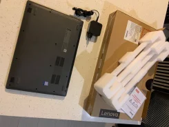 Lenovo IdeaPad 330-15AST. 15.6", 1,8����, ��� 4 ��, ���� 500���, WiFi, Bluetooth, ����������� �� 4��. ����