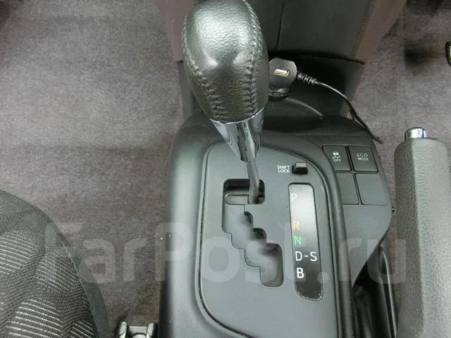 Toyota iQ. �������, ��������, 1.0, ������, �/�, ��� ���. ��� ����� �� ������������ ����