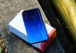 Xiaomi Redmi 7. �����, �����, 3G, 4G LTE, Dual-SIM ����