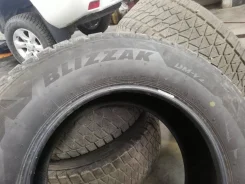 Bridgestone Blizzak DM-V2. ������, ��� �����, �/�, ����� 50 % ����