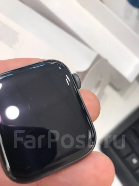 Apple Watch Series 4. GPS, NFC, IP67, IP68 ����