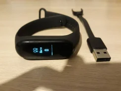 Xiaomi Mi Band 3. IP68