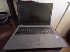 HP 250 G6. 15.6", 2,3����, ��� 4 ��, ���� 128���, WiFi, Bluetooth, ����������� �� 4��. ����