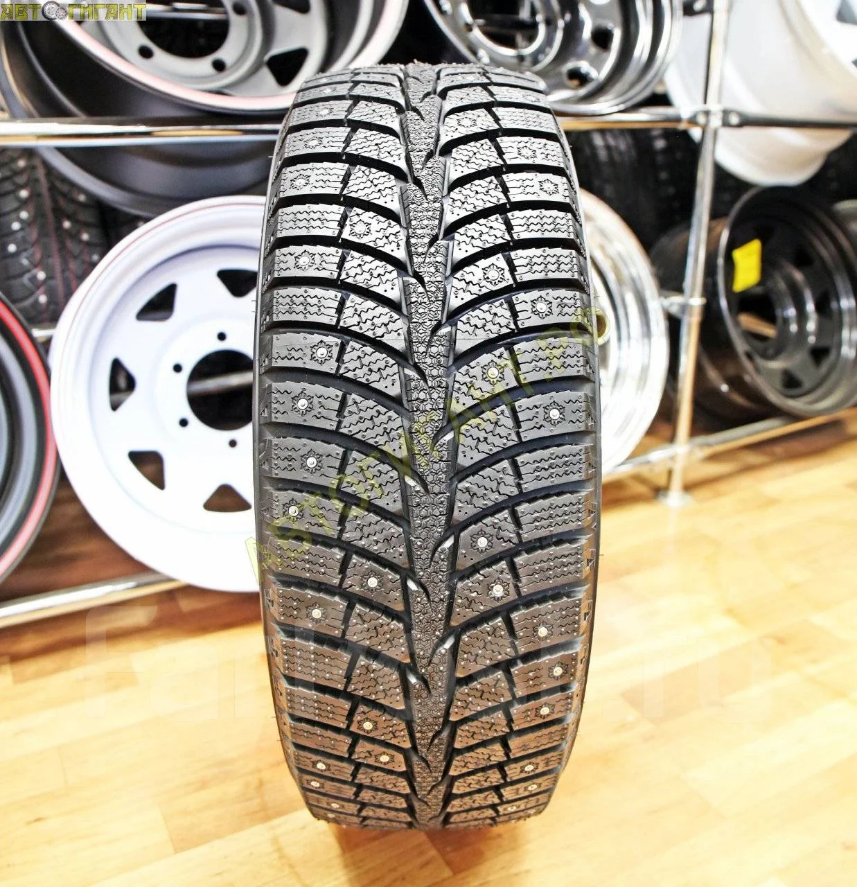 Fit ice резина. Hankook(laufenn) lw71 95t. 225/65 r17 laufenn 102t i-fit ice (lw71). Laufenn i fit ice lw71. Laufenn 215/65 r17 i fit ice lw71 99t шипы.